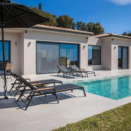 Villa Eirini By Vintage Travel Lakithra