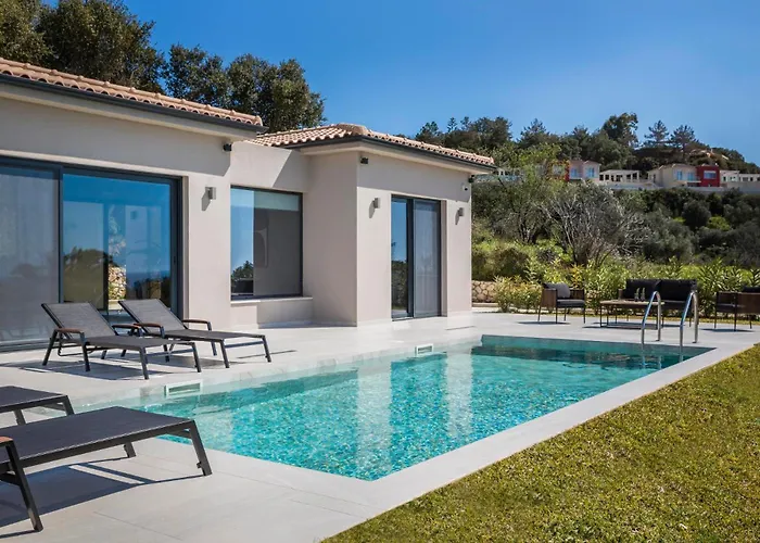 Eirini By Vintage Travel * Lakíthra