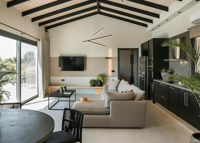 Eirini By Vintage Travel