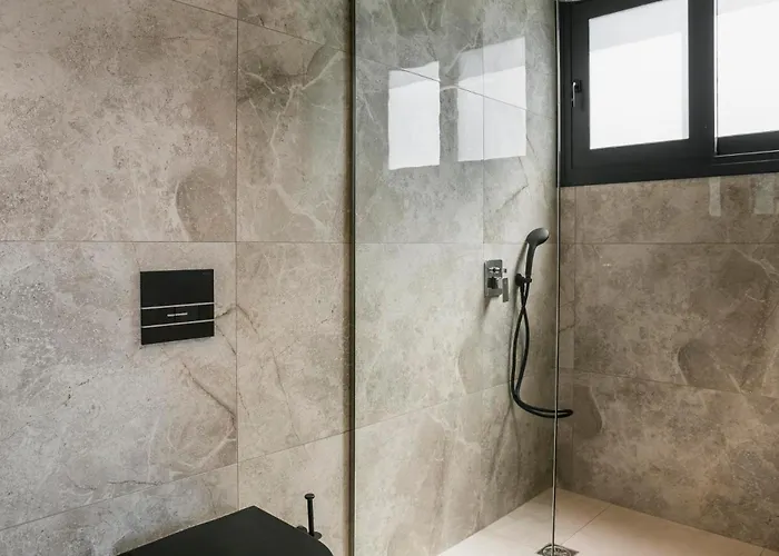 Eirini By Vintage Travel