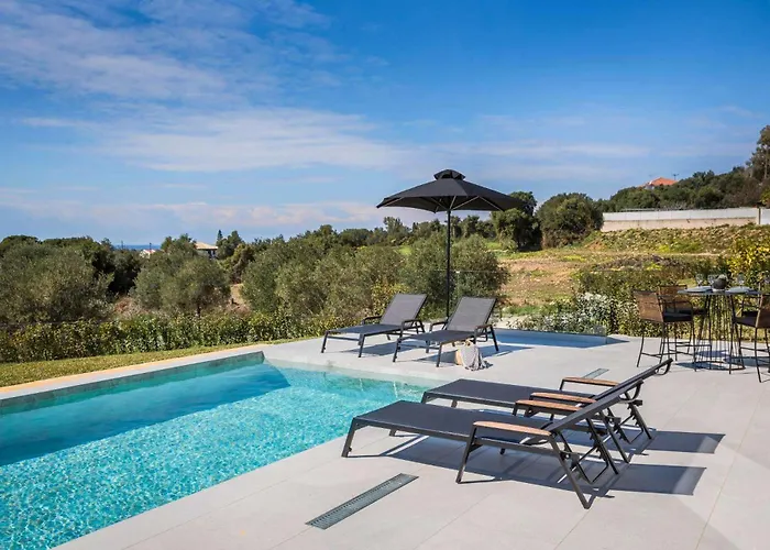 Villa Eirini By Vintage Travel